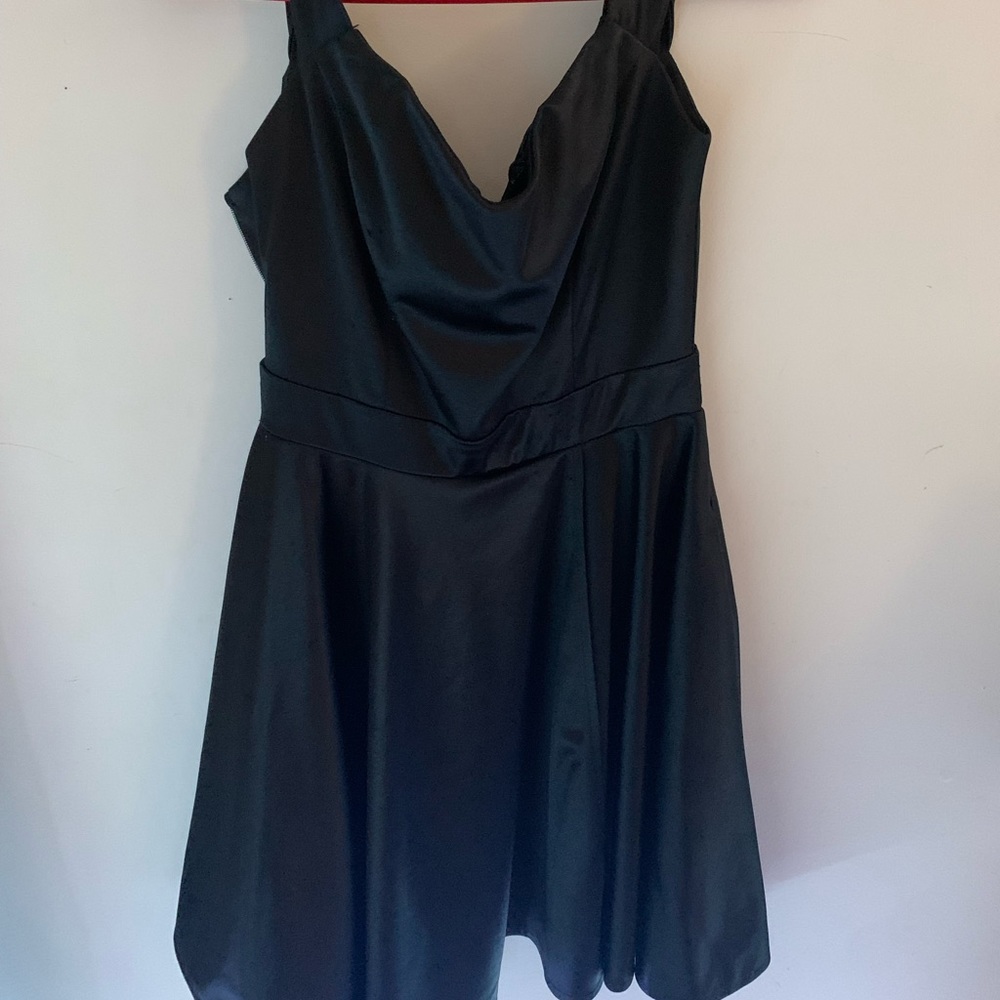 womens black satin dress perfect for homecoming/prom with open back